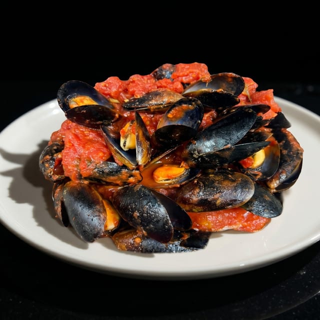 Mussels Marinara Entree.