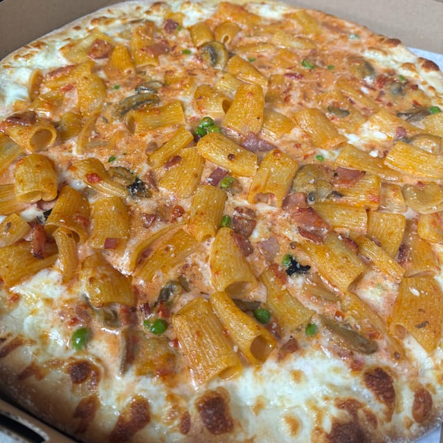 Vodka Rigatoni Pizza.